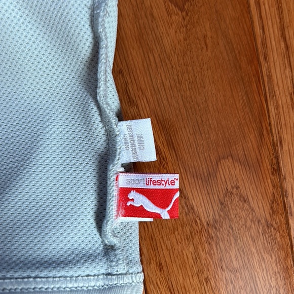 Extra Small Puma Sports Bra, Like New - Picture 6 of 8